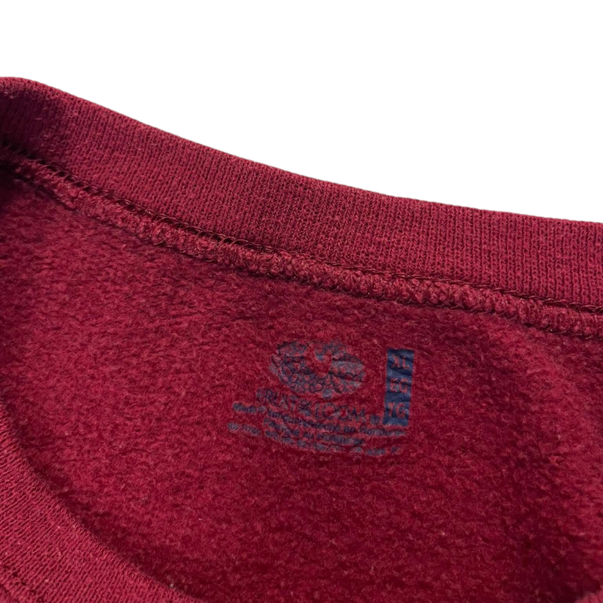 AMY WINEHOUSE BURGUNDY CREWNECK (XL)