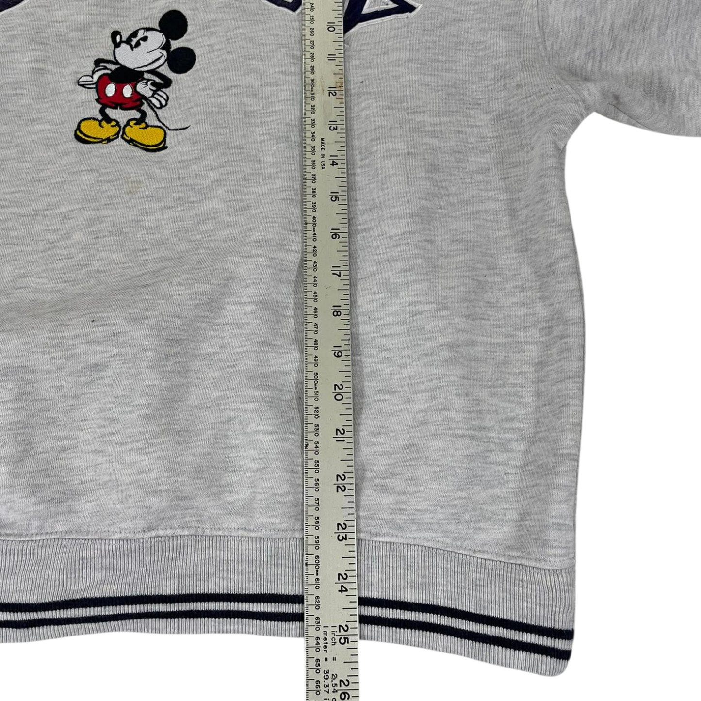 VINTAGE DISNEY MICKEY MOUSE GREY SWEATSHIRT (M)
