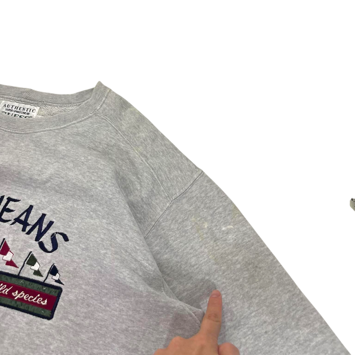 TRASHED 90S GUESS JEANS SWEATSHIRT (L)