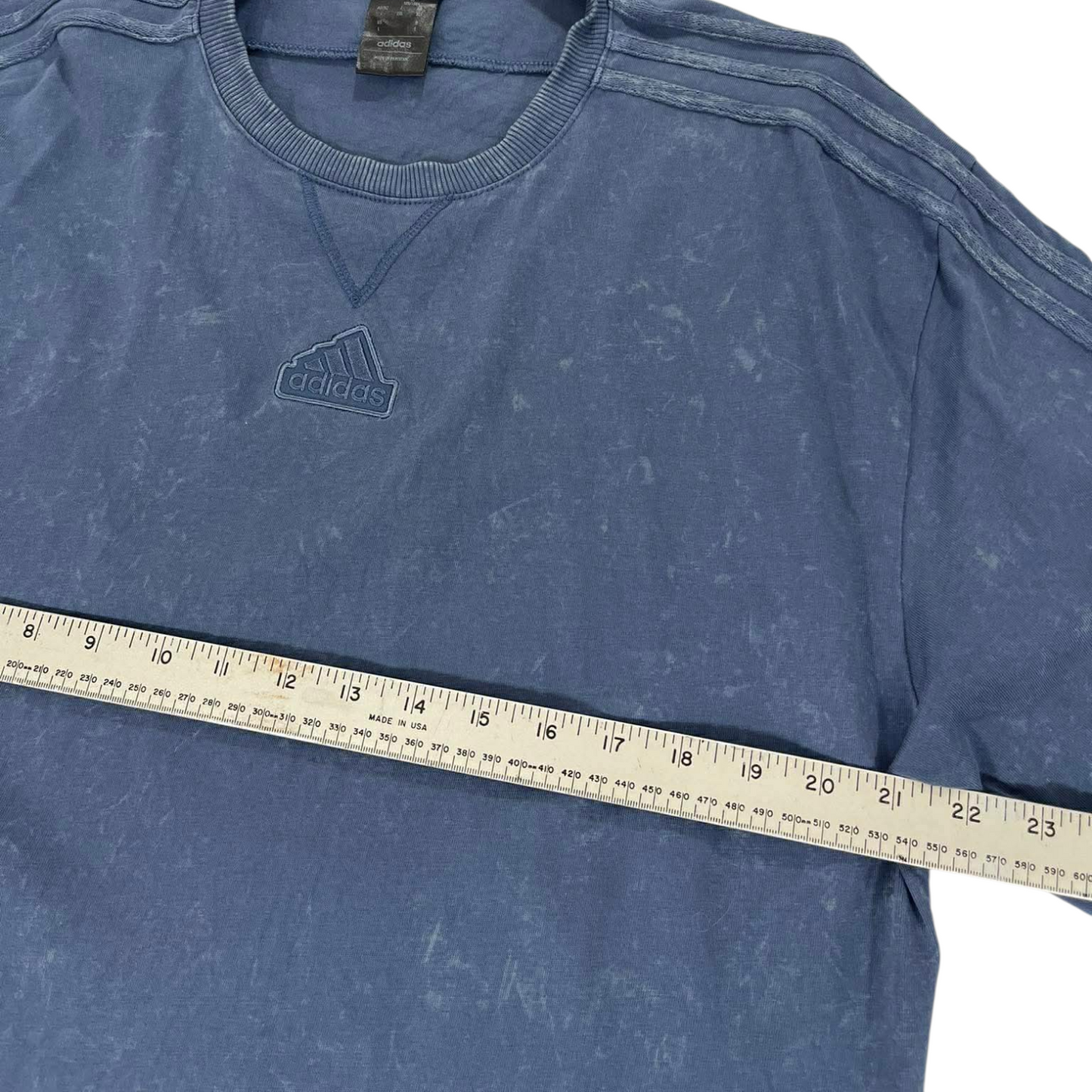 ADIDAS T-SHIRT WITH EMBROIDERED LOGO (L)