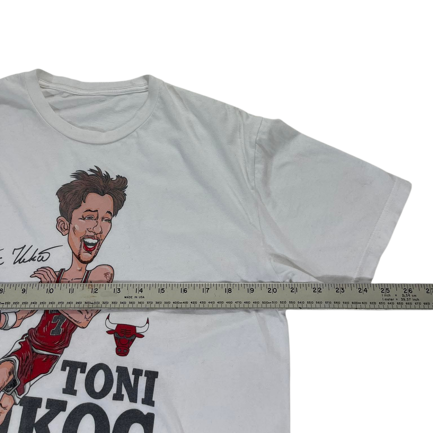 TONI KUKOC CHICAGO BULLS WHITE T-SHIRT (M)