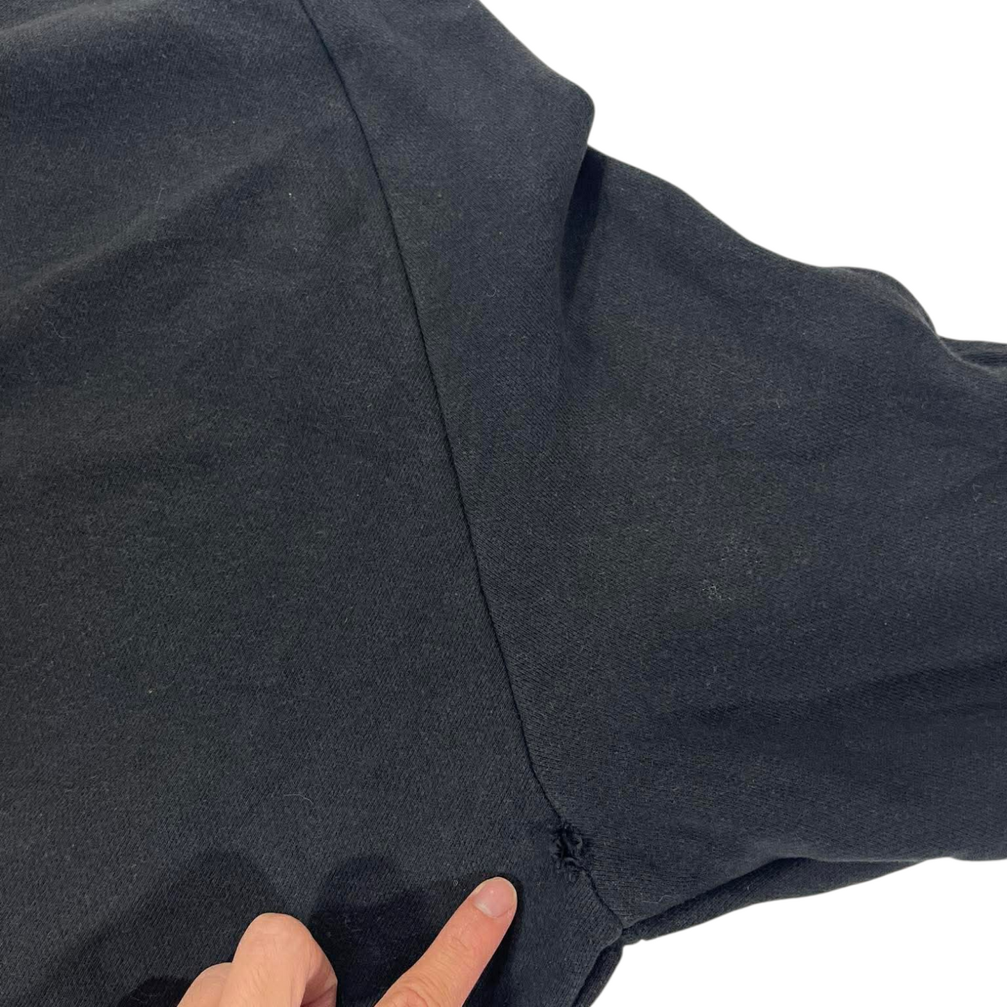 CLASSIC ADIDAS BLACK CREWNECK SWEATSHIRT (XL)