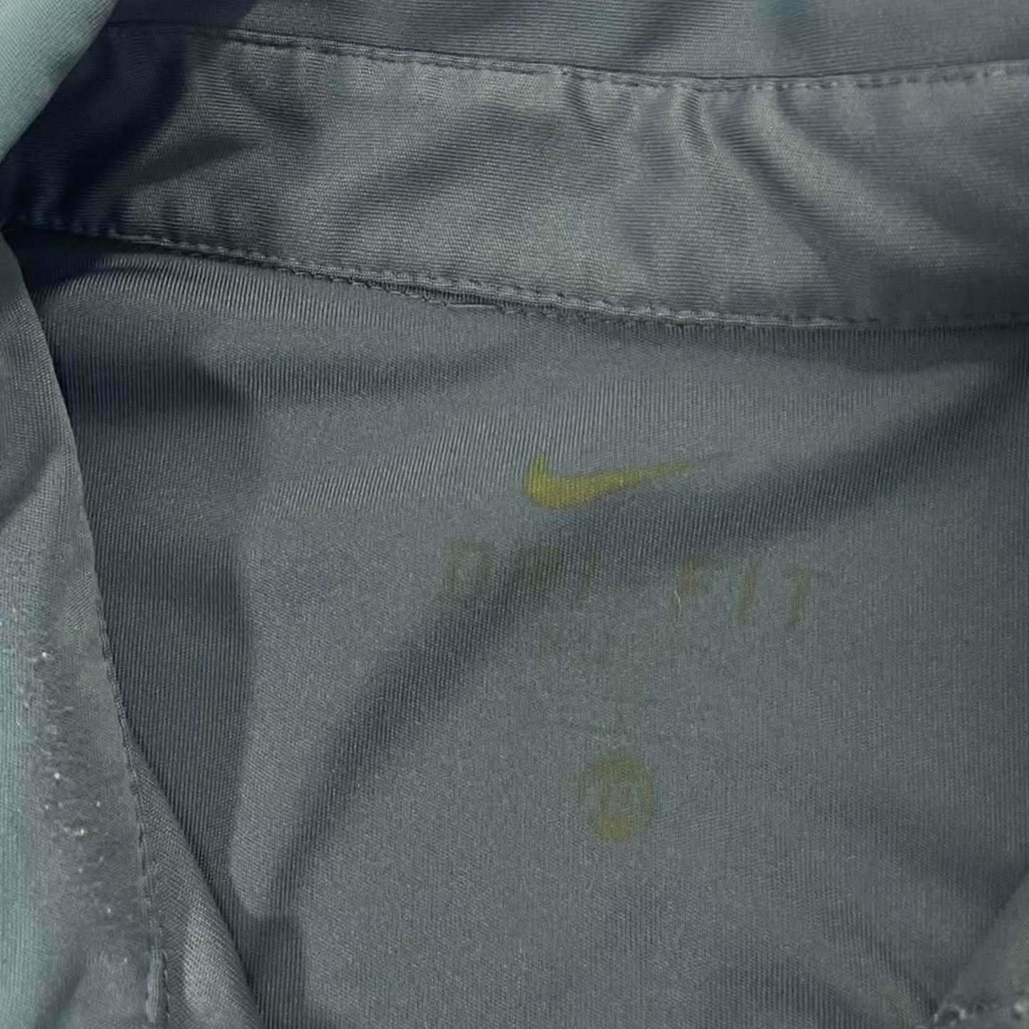NIKE GOLF POLO SHIRT MENS (M)