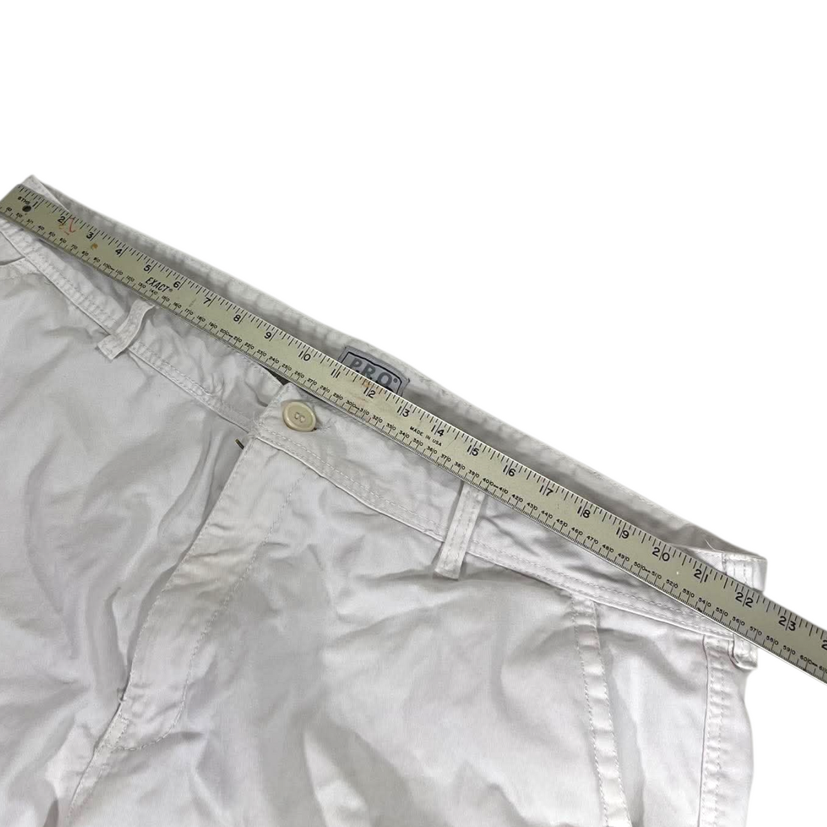 PRO CLUB WHITE CARGO SHORTS (BEST FIT 44)
