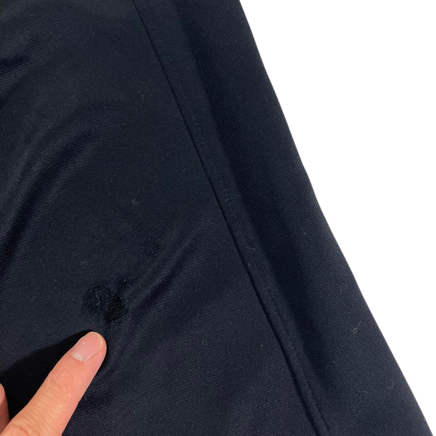 UNDER ARMOUR BLACK JOGGERS WITH DRAWSTRING WAIST (M)