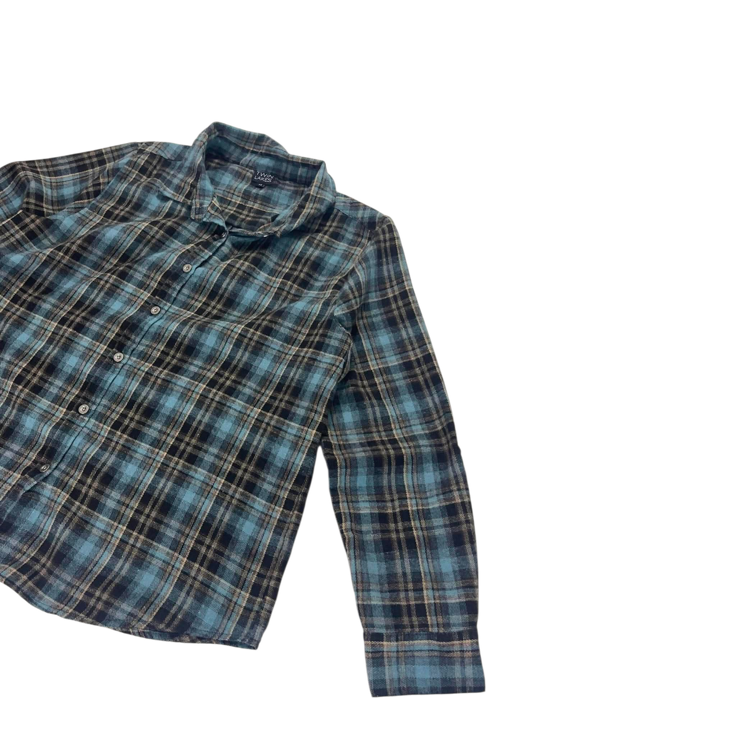 TWIN LAKES BLUE BUTTON-UP (14)