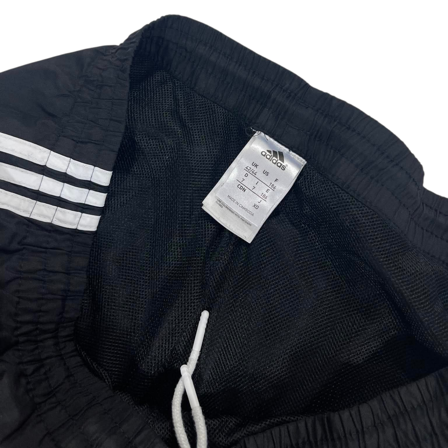 VINTAGE ADIDAS BLACK BAGGY TRACK PANTS (42-44)