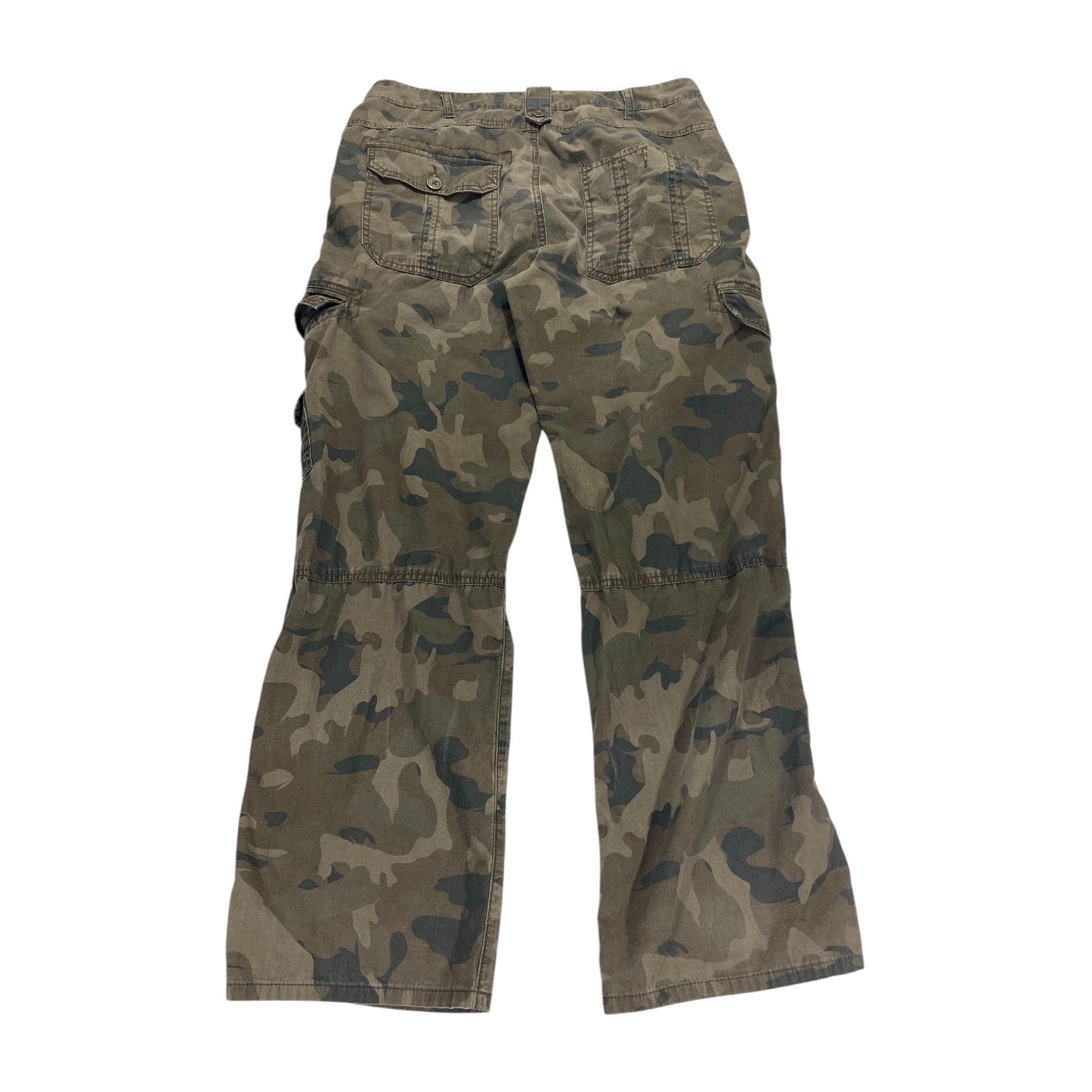 VINTAGE F&F CAMO CARGO PANTS (32")