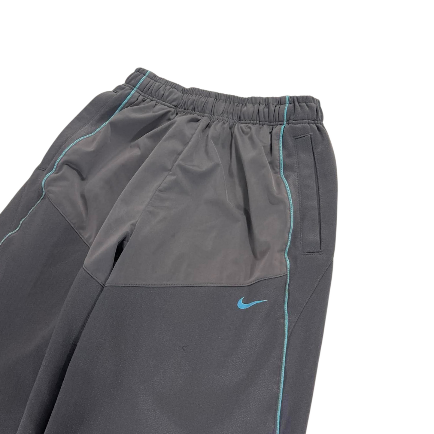 VINTAGE NIKE GRAY TRACK PANTS (M) ¹⁰