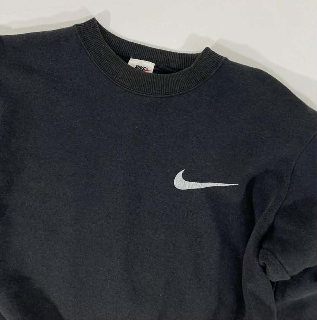 VINTAGE NIKE CREWNECK BLACK (M)