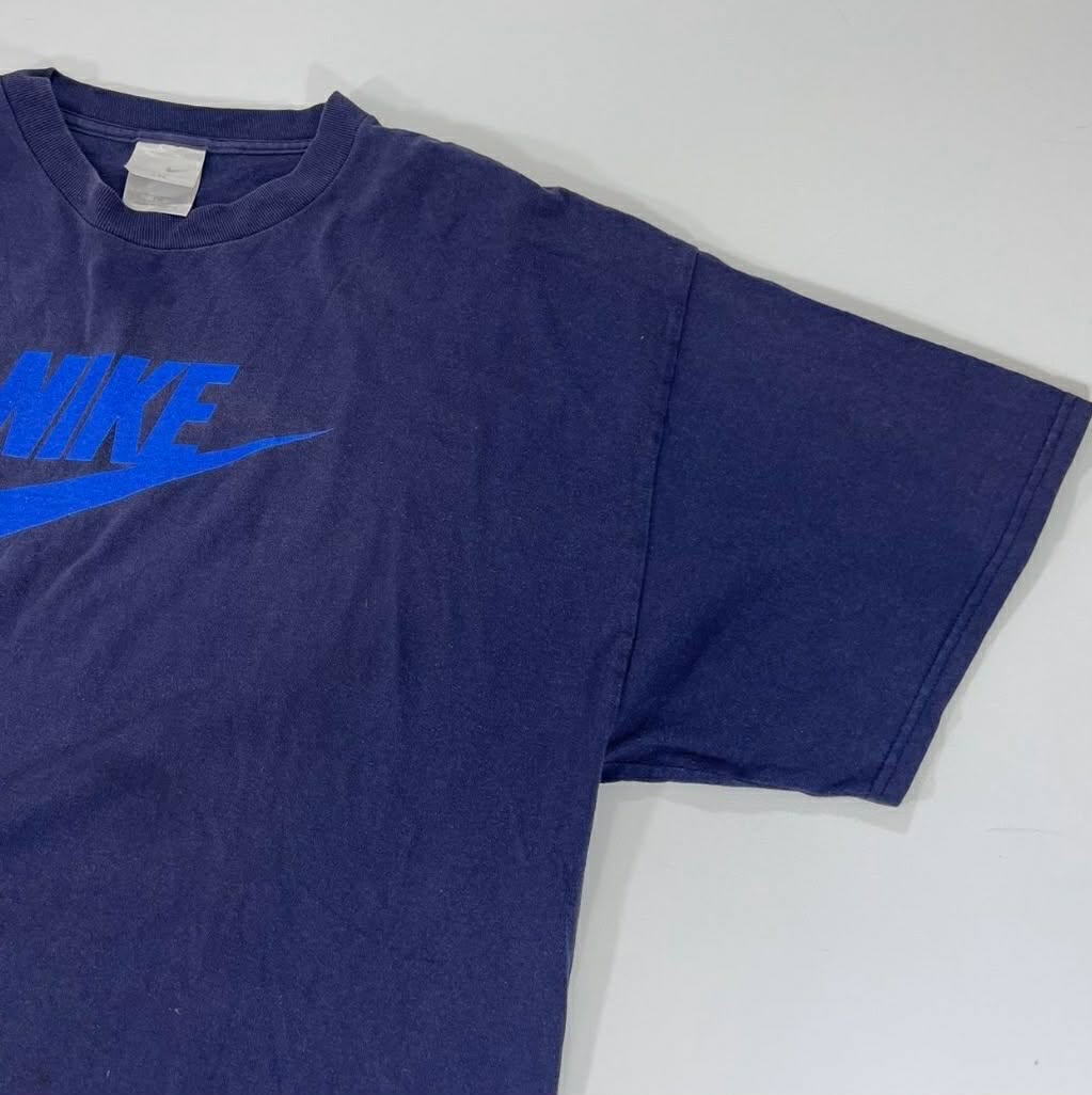 VINTAGE NIKE BLUE COTTON T-SHIRT WITH FRONT LOGO (L-XL)