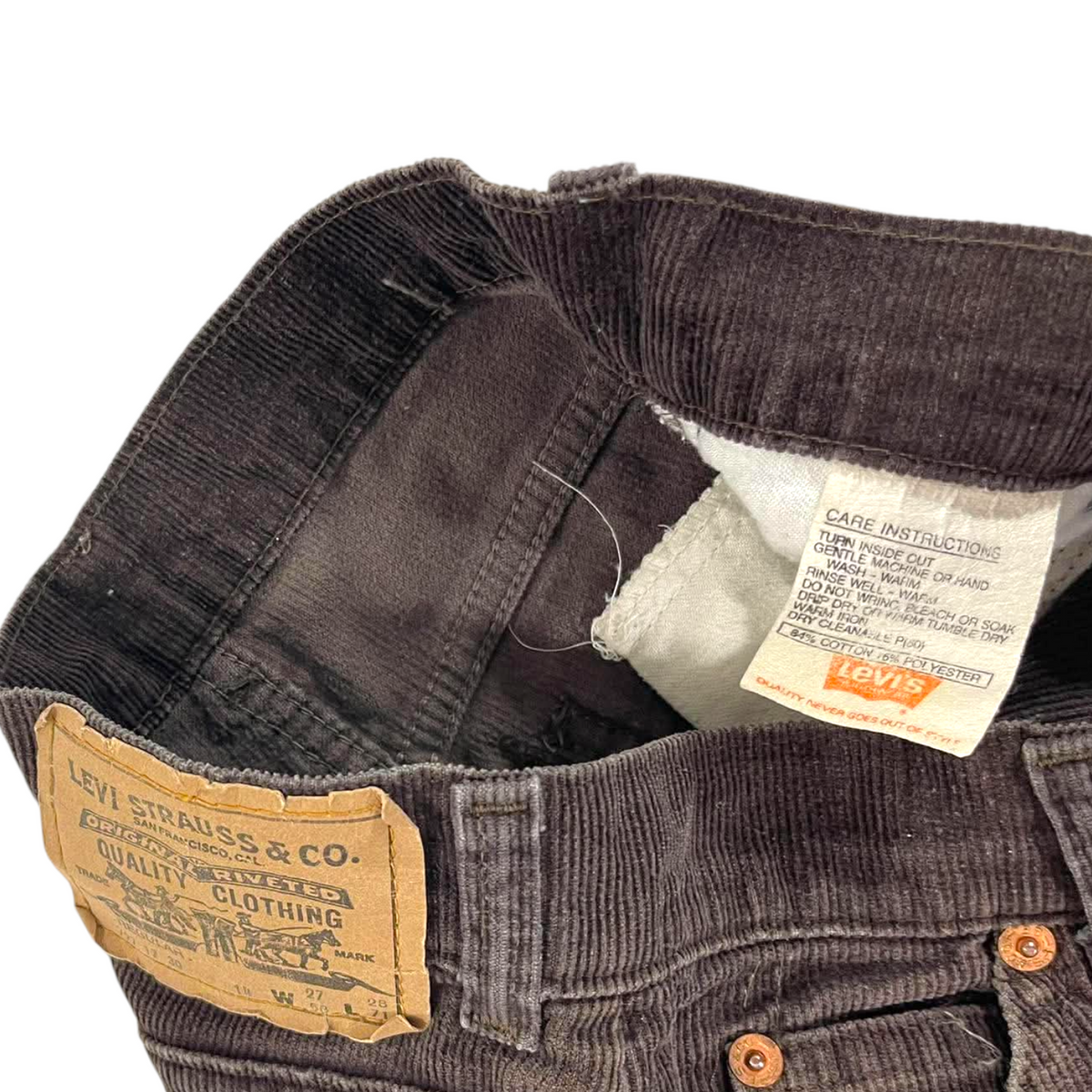LEVI'S 505 BROWN CORDUROY PANTS (24)