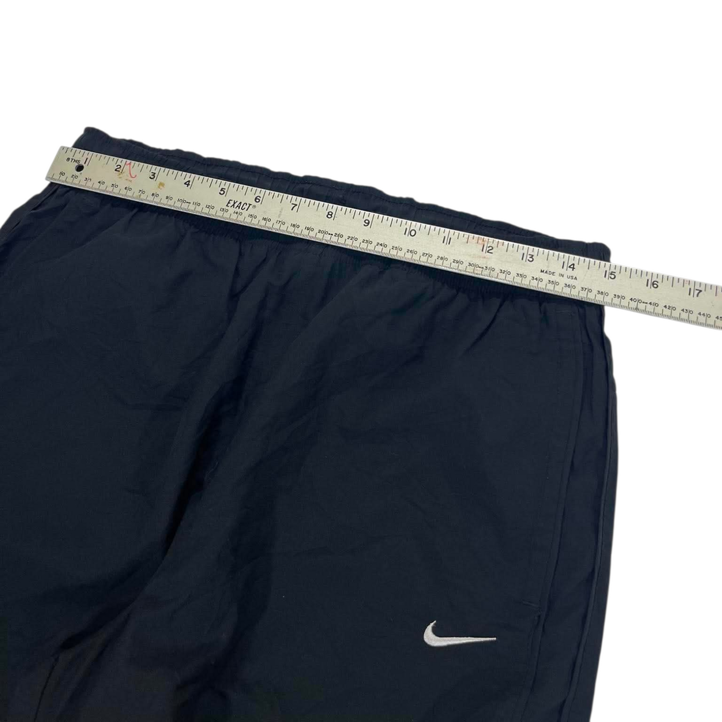 VINTAGE NIKE BLACK TRACK PANTS (M) ¹⁵