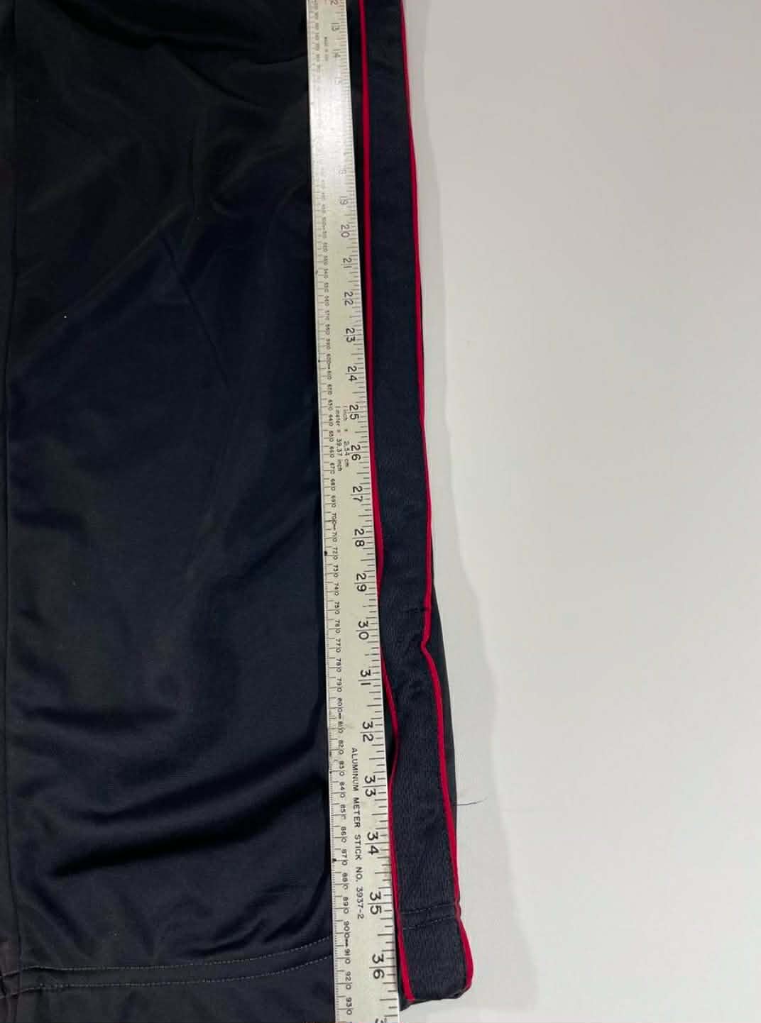 Y2K BLACK & RED TRACK PANTS WITH DRAWSTRING WAIST AND POCKETS (L)
