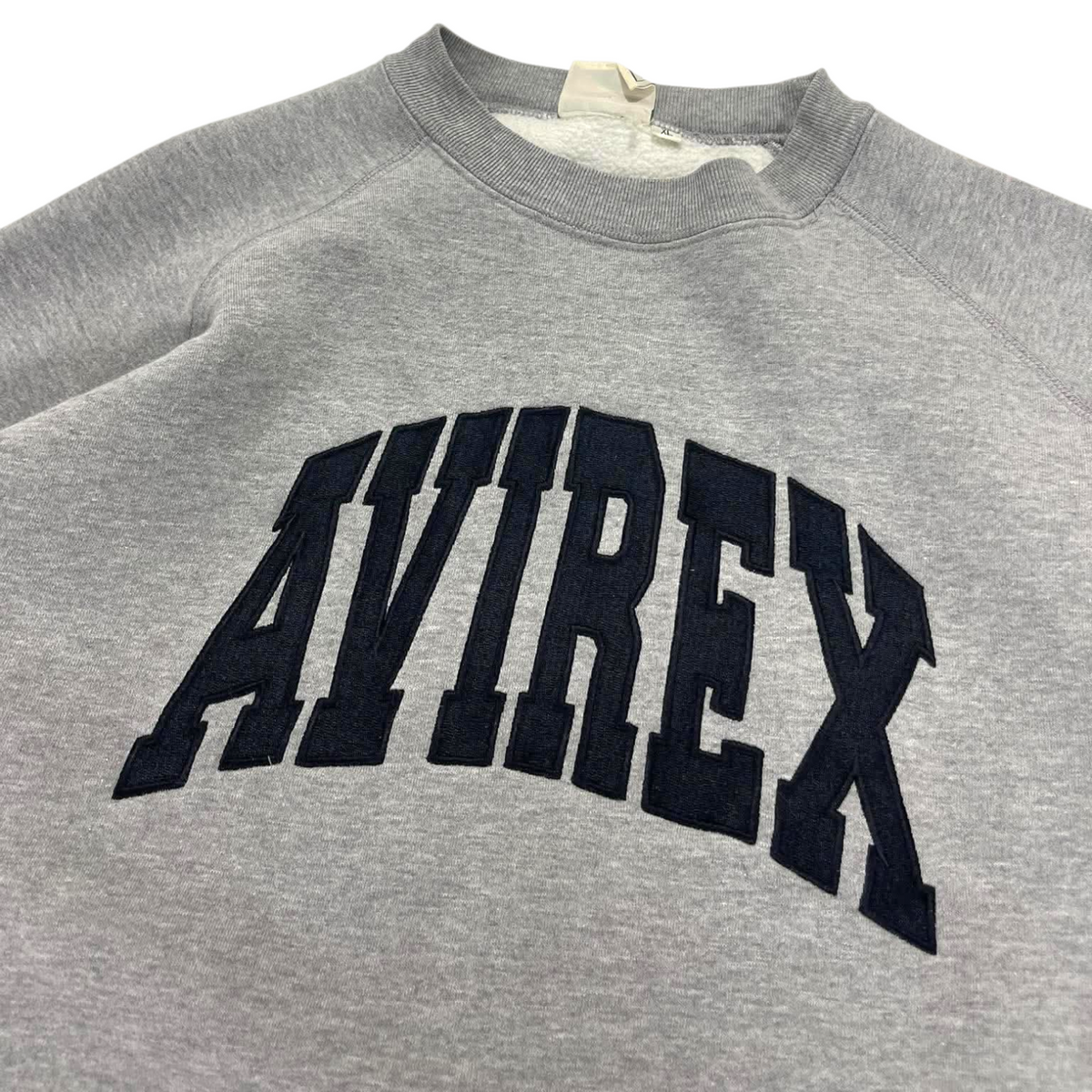VINTAGE AVIREX GRAY CREWNECK (XL)