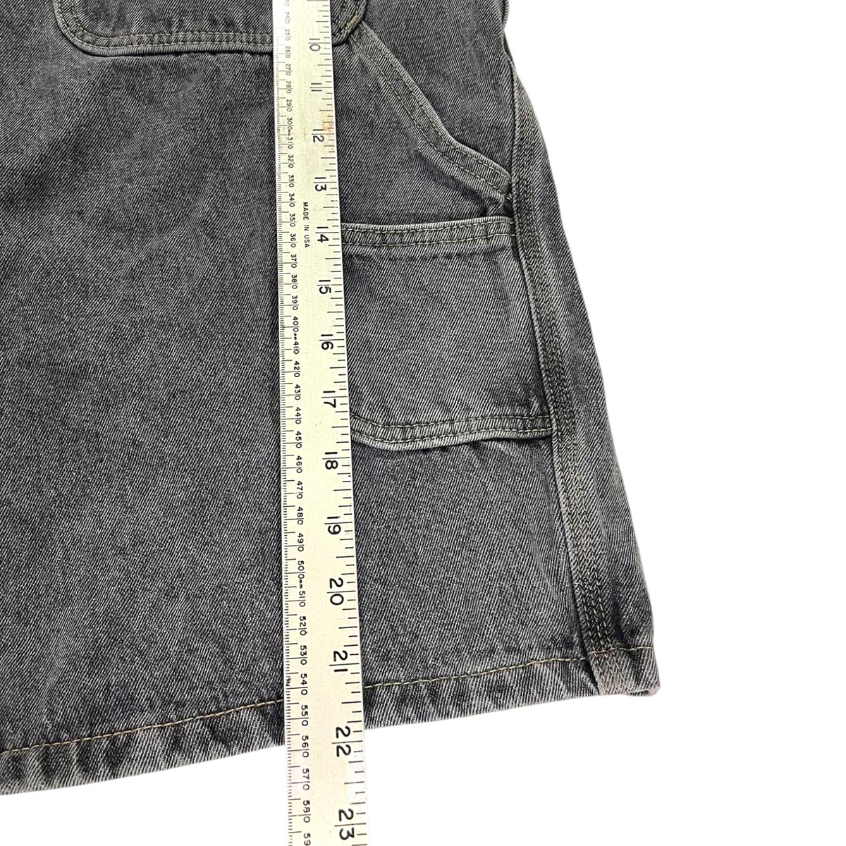 Y2K GRAY DENIM SHORTS (40)