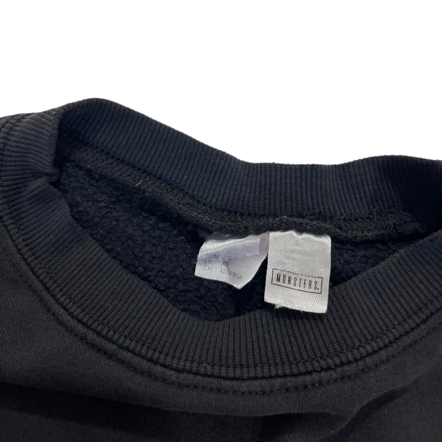 UNIVERSAL PICTURES DRACULA BLACK CREWNECK SWEATSHIRT (M-L)