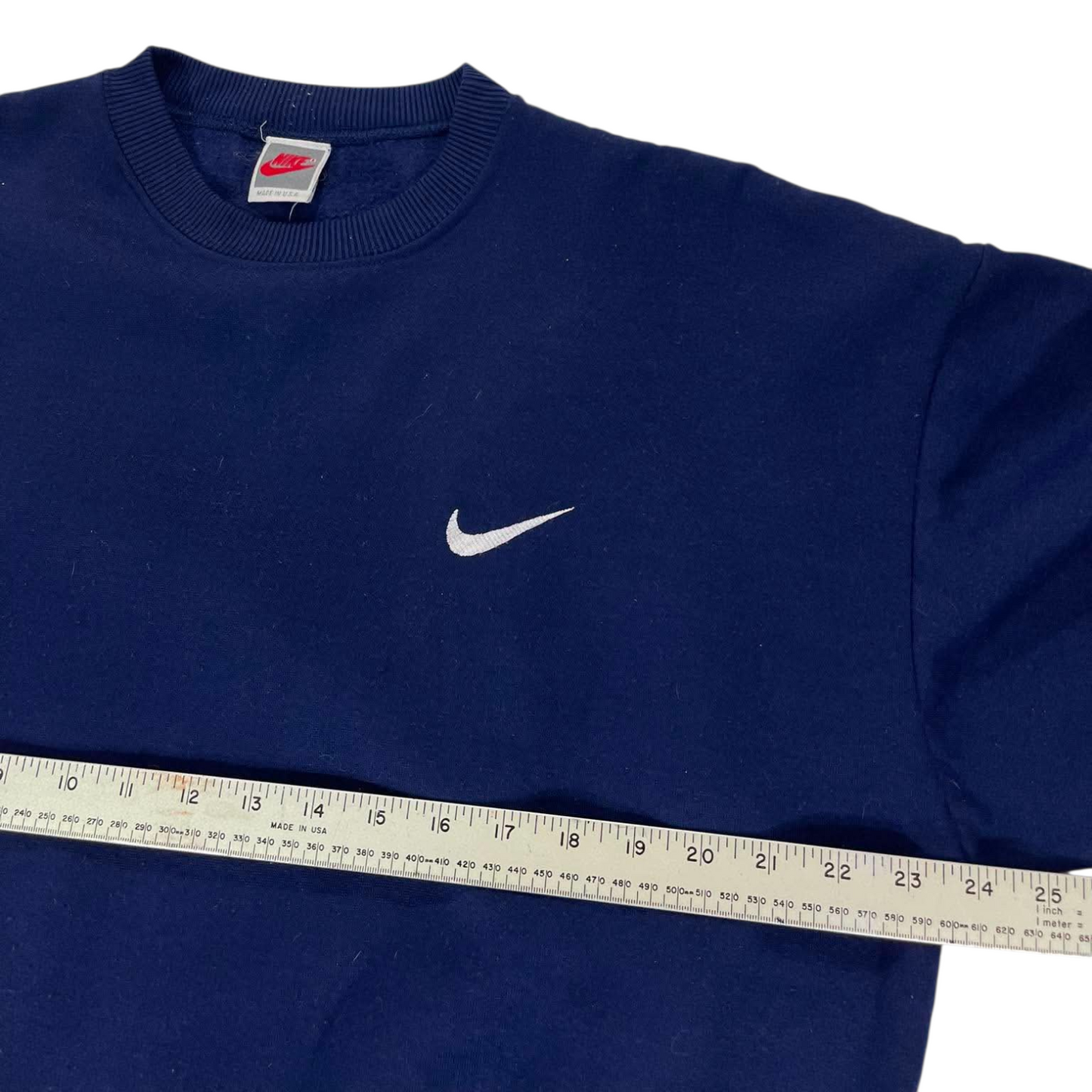 VINTAGE NIKE NAVY BLUE CREWNECK SWEATSHIRT (M)