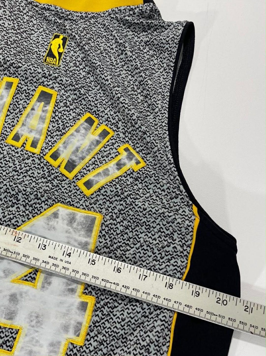 ADIDAS KOBE BRYANT GREY NBA JERSEY (M-L)