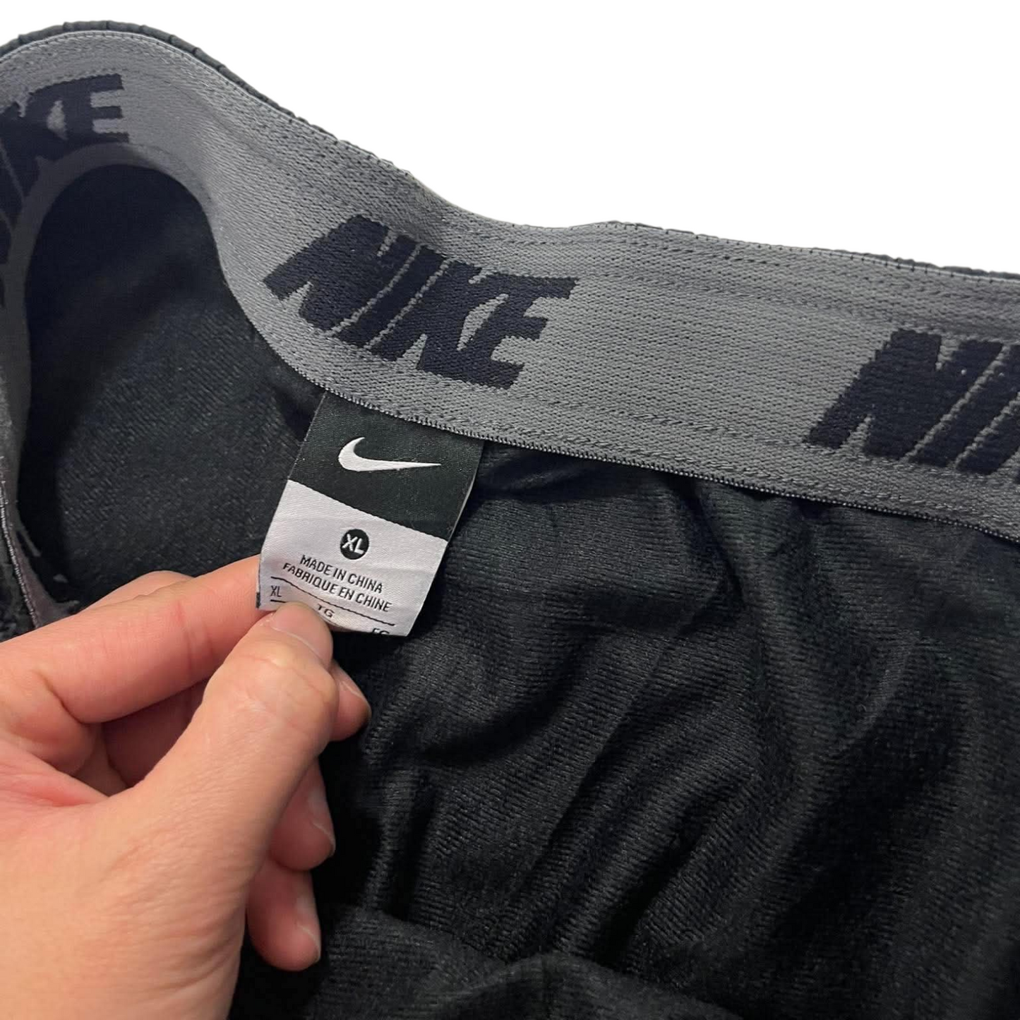 Y2K NIKE BLACK/GREY BAGGY TRACK PANTS² (L - XL)