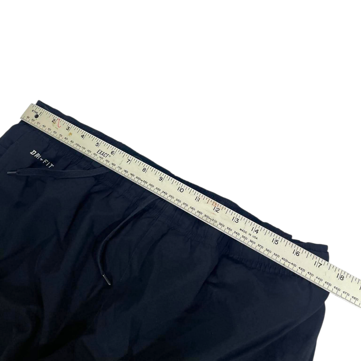 NIKE DRI-FIT BLACK 3/4 SIZE SWEATPANTS² (BEST FIT LARGE)