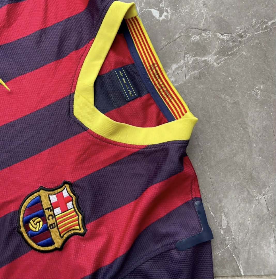 BARCELONA RED FOOTBALL SHIRT (S-M)