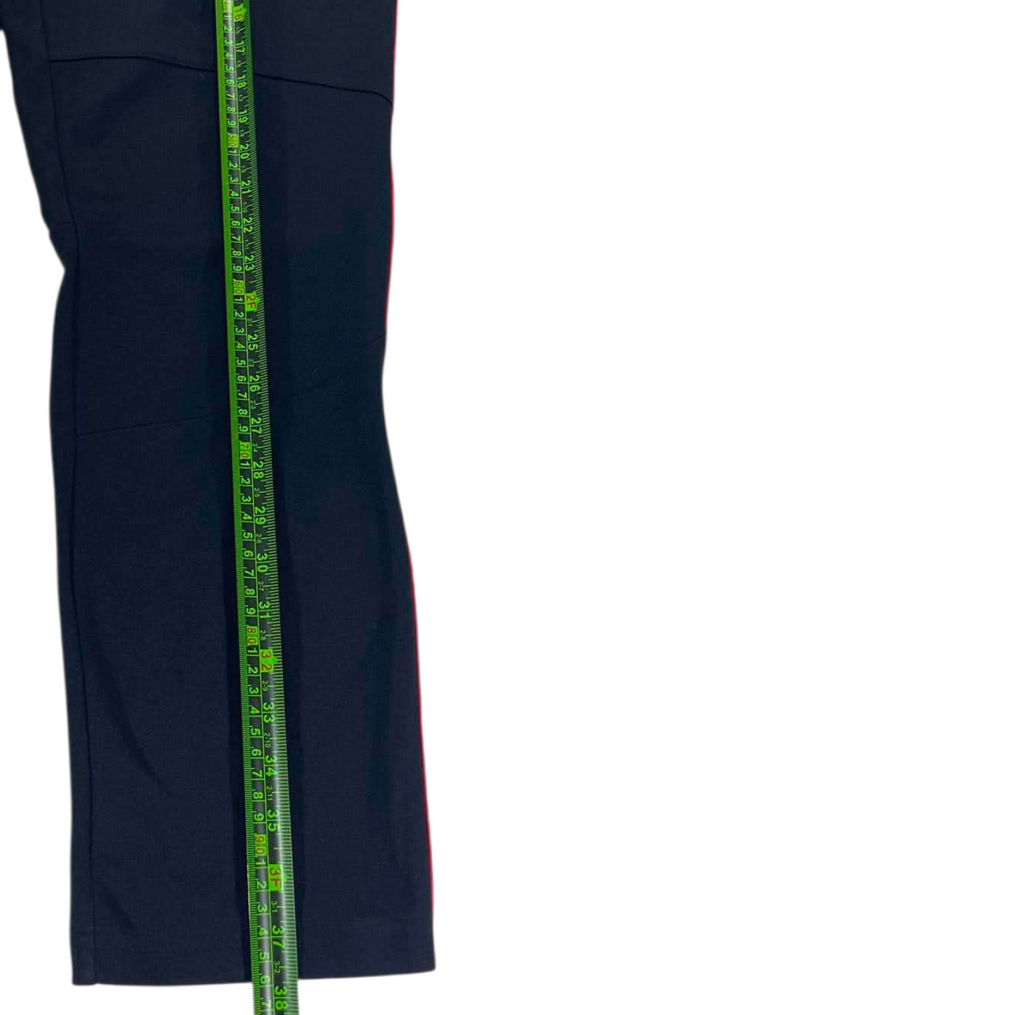 REEBOK BLACK TRACK PANTS (S-M)