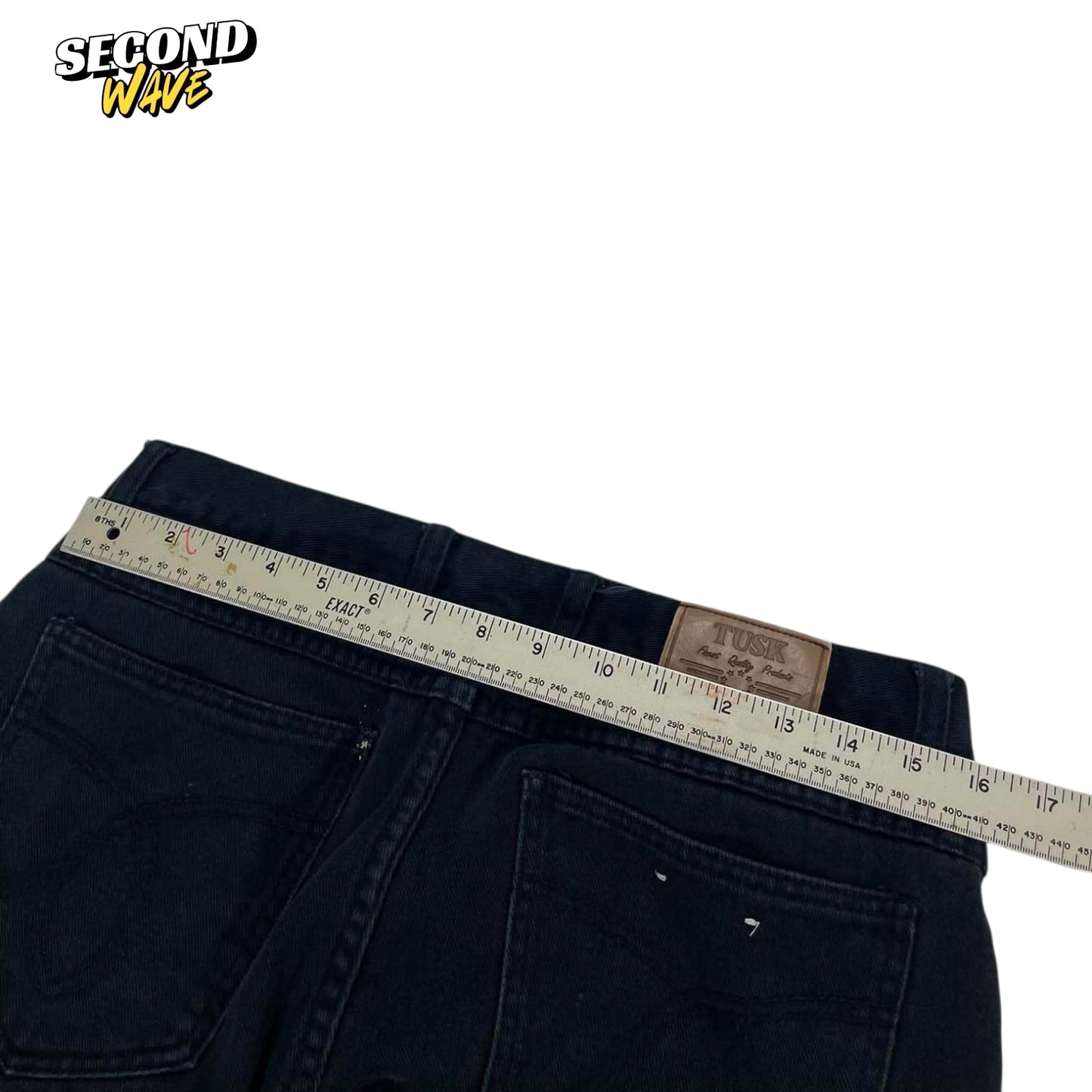 VINTAGE TUCK BLACK JEANS (32)