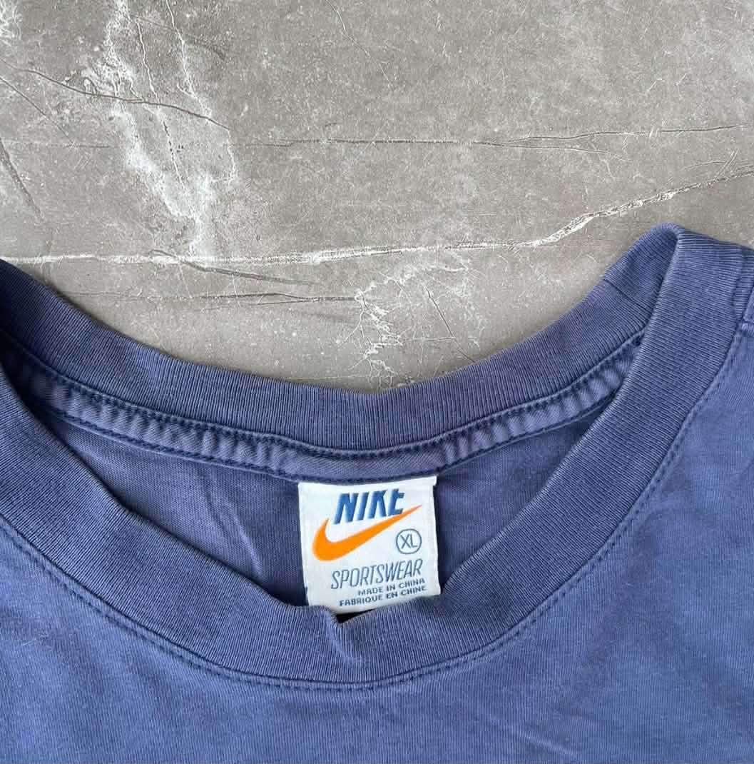 NIKE NAVY BLUE NIKE VINTAGE 90s TEE (L-XL)