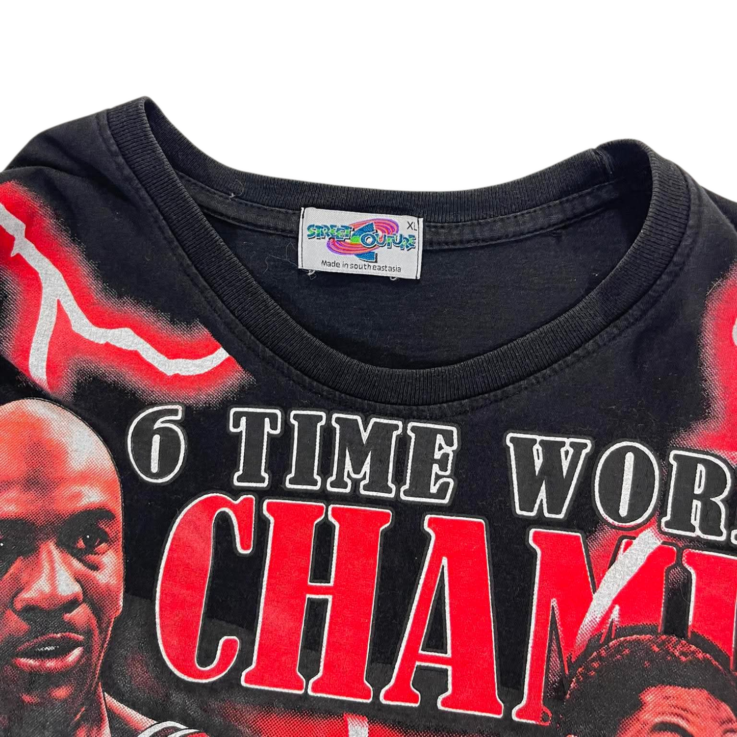 AOP FRONT CHICAGO BULLS BLACK MULTI COLOURED T-SHIRT (XL)