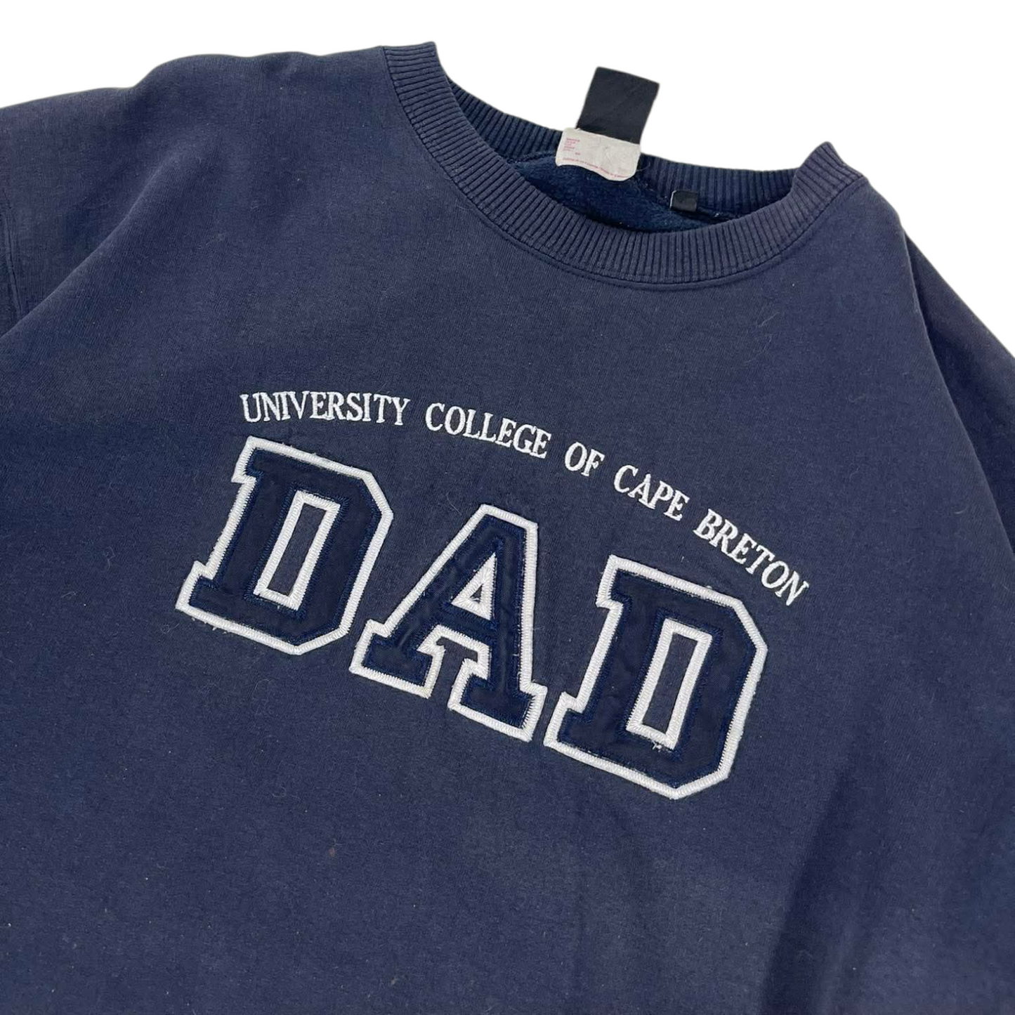 VINTAGE UNIVERSITY COLLEGE PF CAPE BRETON DAD CREWNECK SWEATSHIRT (M)