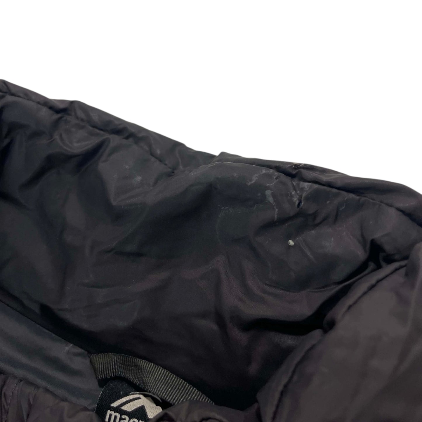 MACPAC BLACK PUFFER JACKET (L)