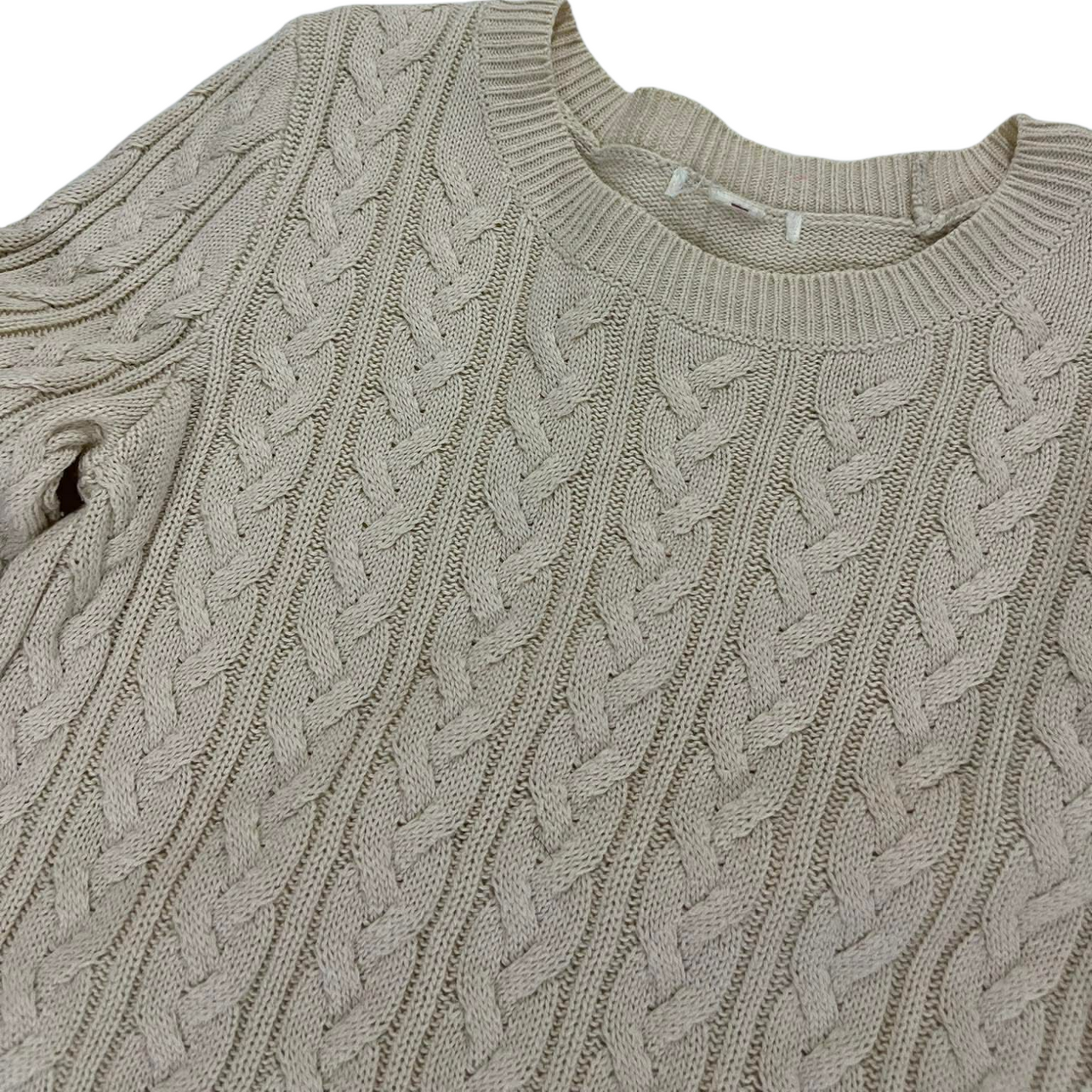 VINTAGE CREAM CABLE KNIT SWEATER (S)