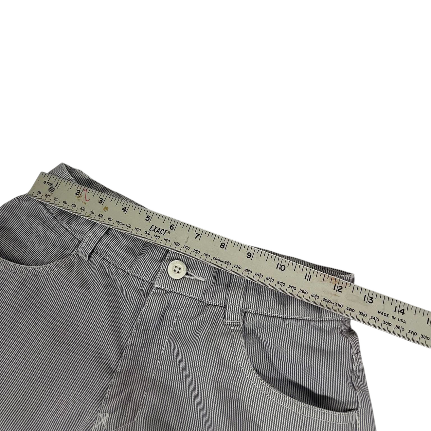 Y2K BILLABONG GRAY & WHITE STRIPED SHORTS (12)
