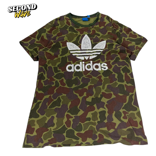 ADIDAS ORIGINALS GREEN CAMO TEE (L)