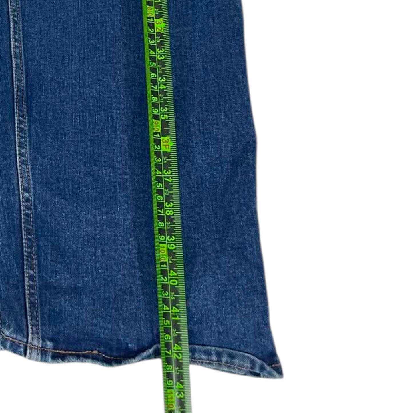 LEVI'S BLUE DENIM JEANS (40)