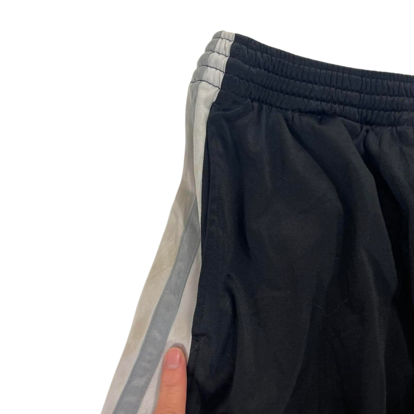 Y2K NIKE BLACK & GREY TRACK PANTS ² (L)