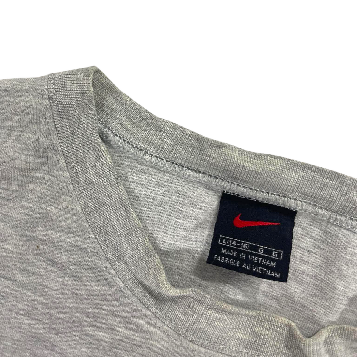 VINTAGE NIKE GRAY CREWNECK (XS)