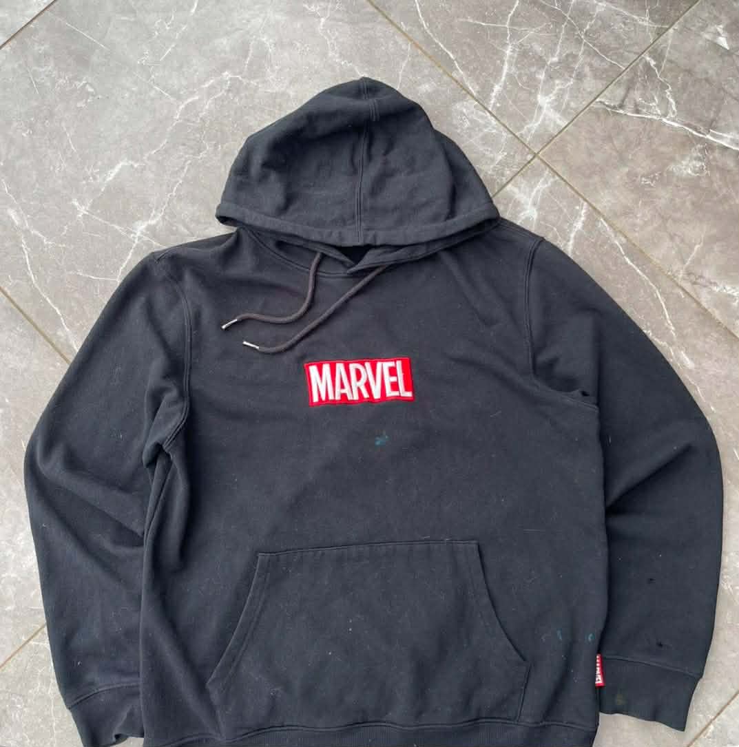 TRASHED VIBES MARVEL HOODIE (L)