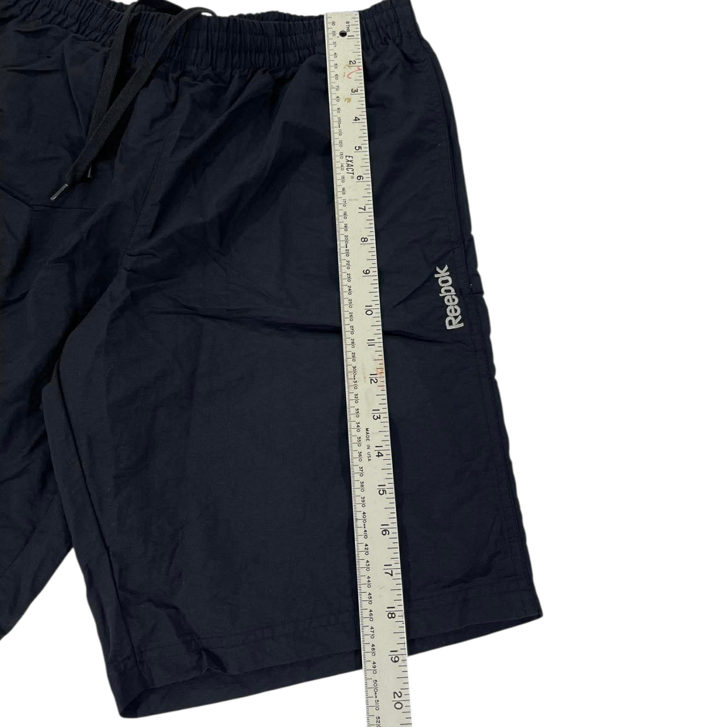 VINTAGE REEBOK BLACK SHORTS (M)