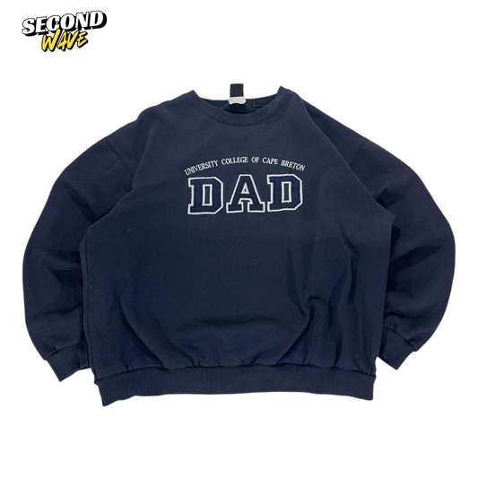 VINTAGE UNIVERSITY COLLEGE PF CAPE BRETON DAD CREWNECK SWEATSHIRT (M)