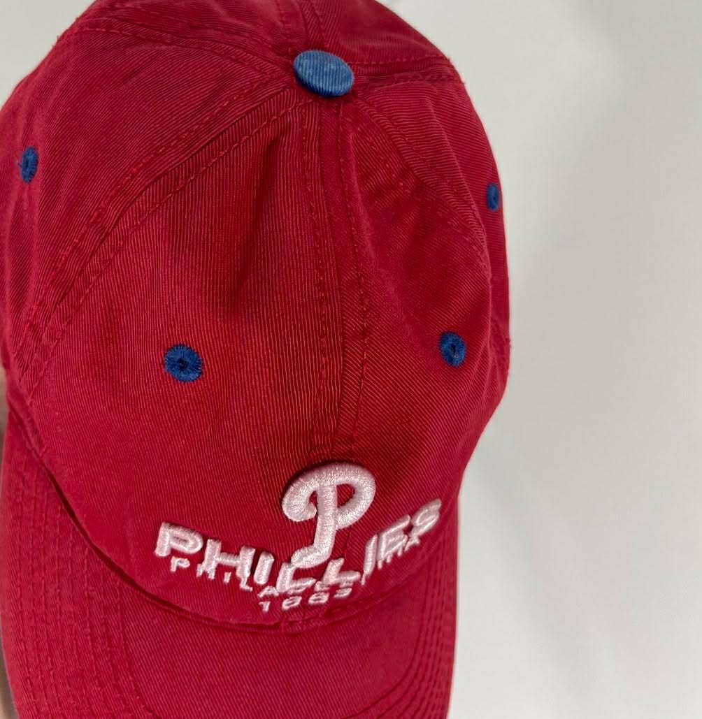 VINTAGE RED PHILADELPHIA BASEBALL CAP
