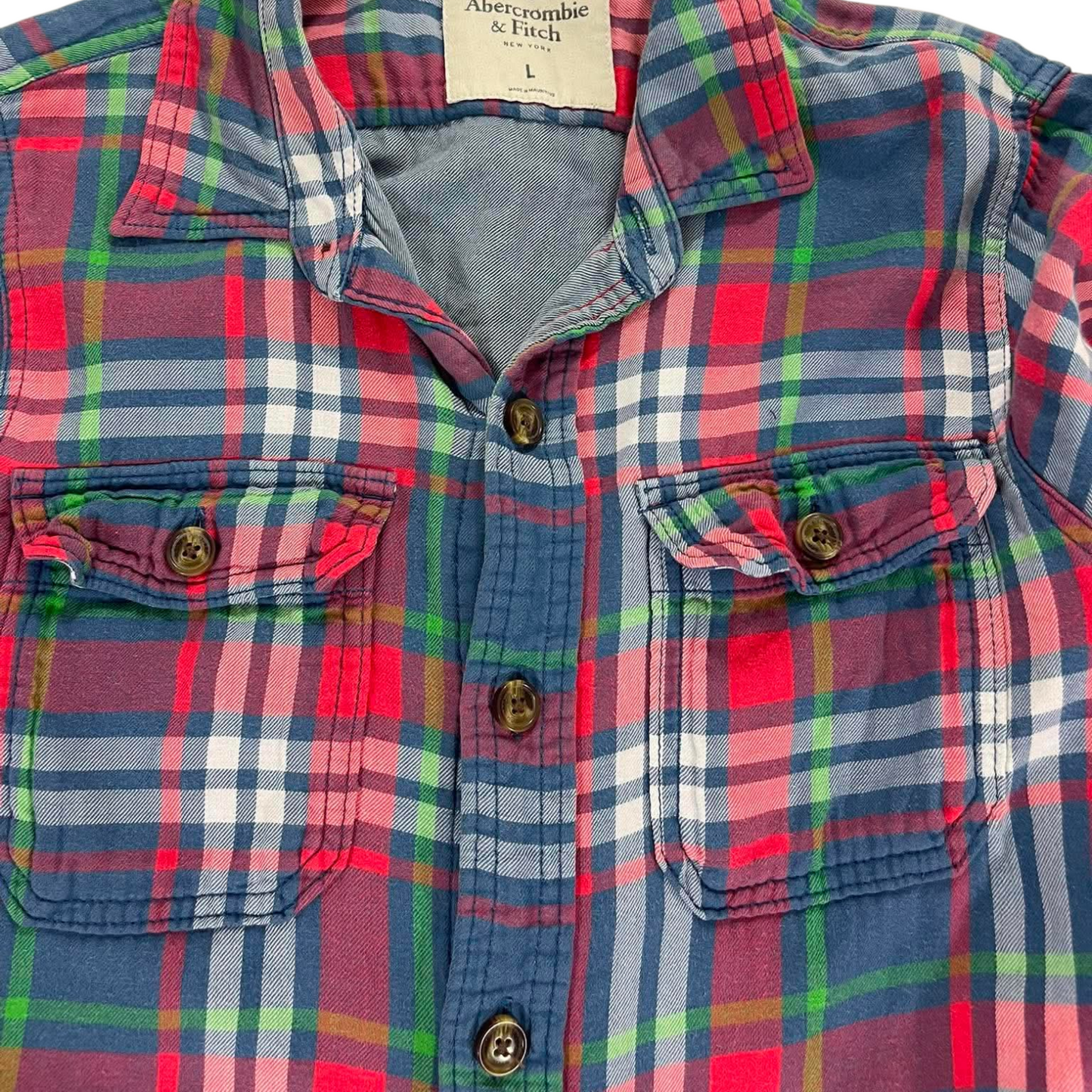 ABERCROMBIE & FITCH RED PLAID BUTTON UP SHIRT (L)