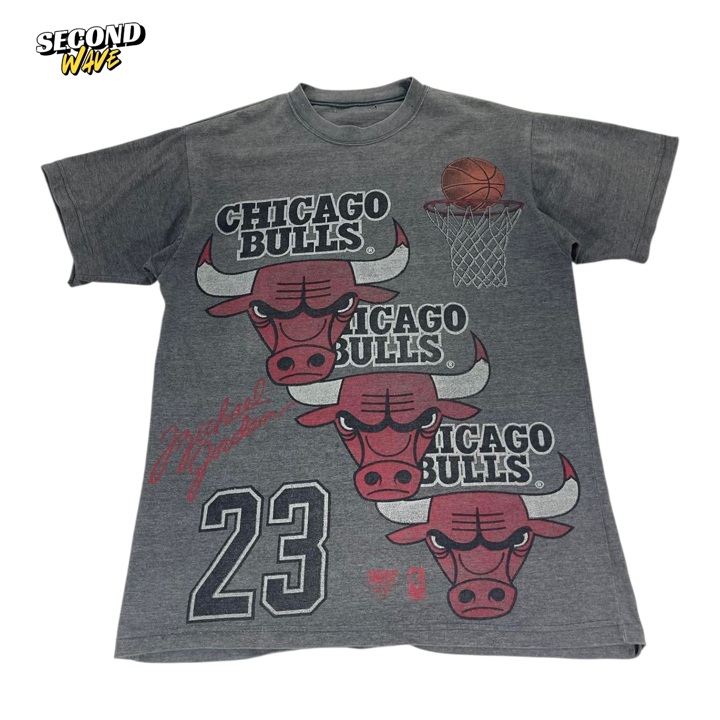 VINTAGE CHICAGO BULLS GREY MICHAEL JORDAN T-SHIRT (M)