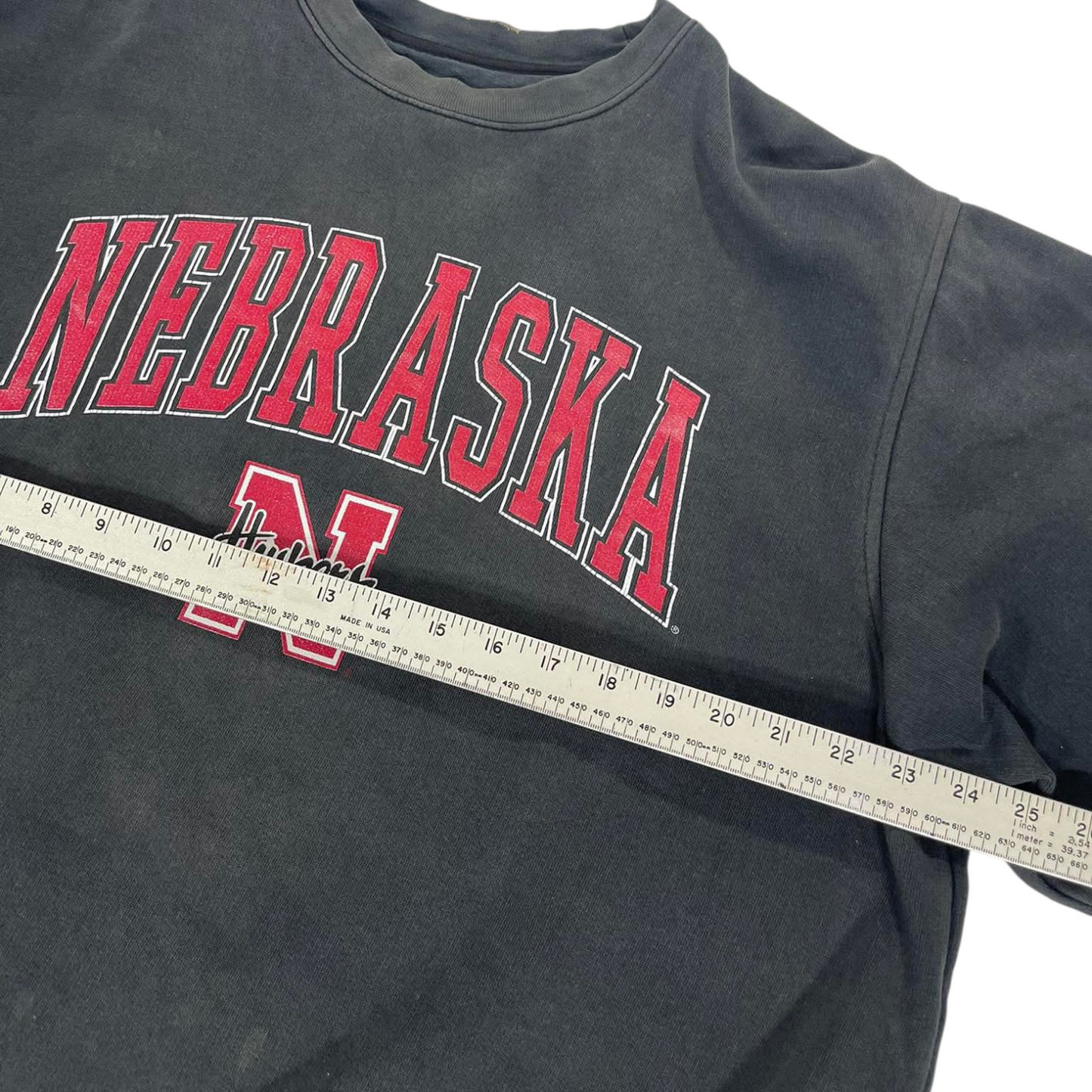 90s NEBRASKA HUSKERS BLACK CREWNECK SWEATSHIRT (XL)