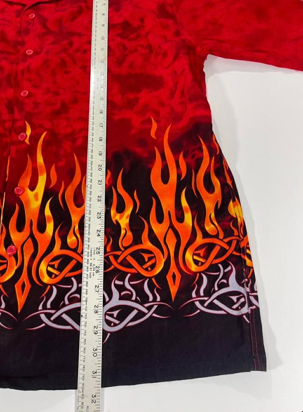 Y2K RED FLAME BUTTON UP SHIRT WITH A UNIQUE DESIGN