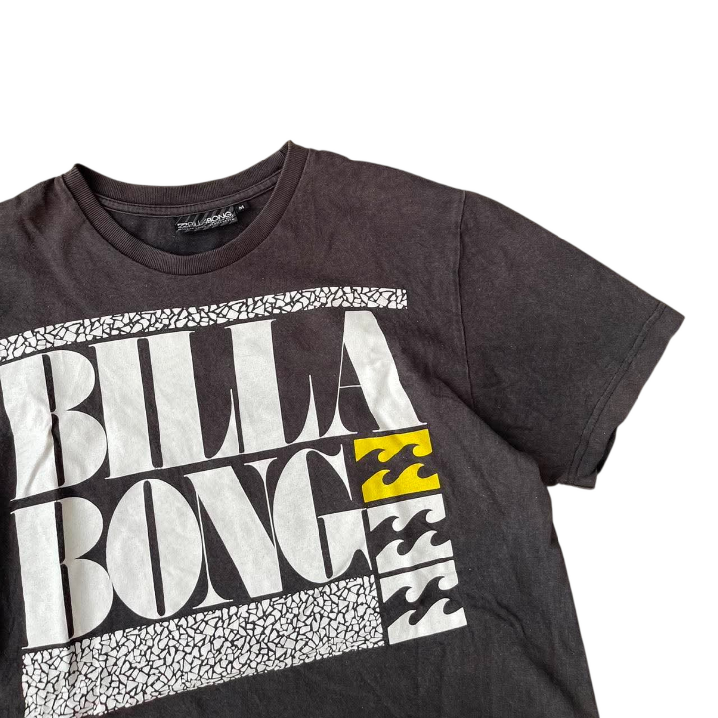 Y2K BILLABONG BLACK GRAPHIC TEE (M)