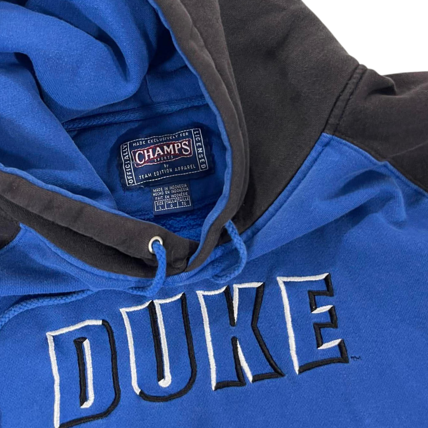 VINTAGE DUKE UNIVERSITY BLUE HOODIE (L)