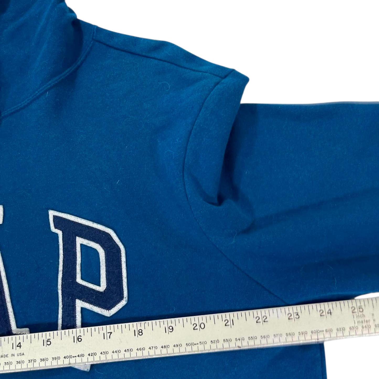GAP EMBROIDERED HOODIE (L)