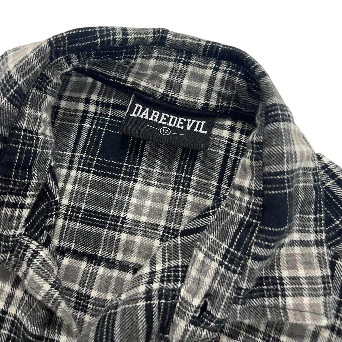 Y2K DAREDEVIL PLAID GREY & BLUE PLAID BUTTON (12)